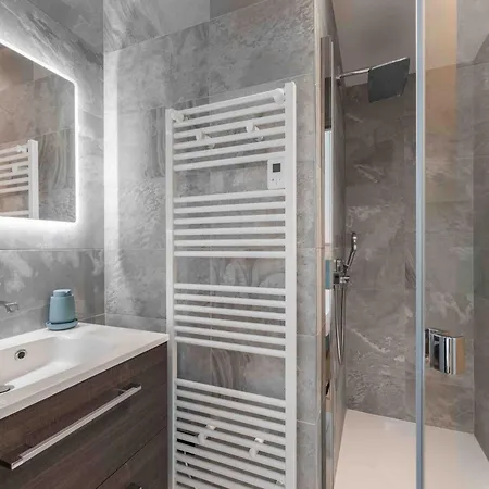 Appartement Penthouse Moderne 6 Pers, Proche Pistes, Parking, Wi-fi - Fr-1-563-158 Courchevel